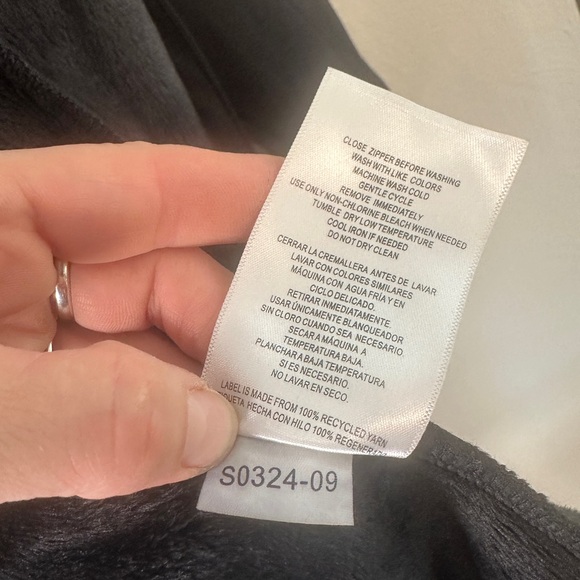 Mondetta Outdoor Project Long Softshell Jacket – Women’s Medium (NWOT) - Picture 11 of 12